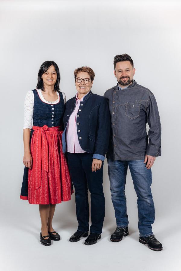 Pension Oberjoerg Rattendorf Buitenkant foto