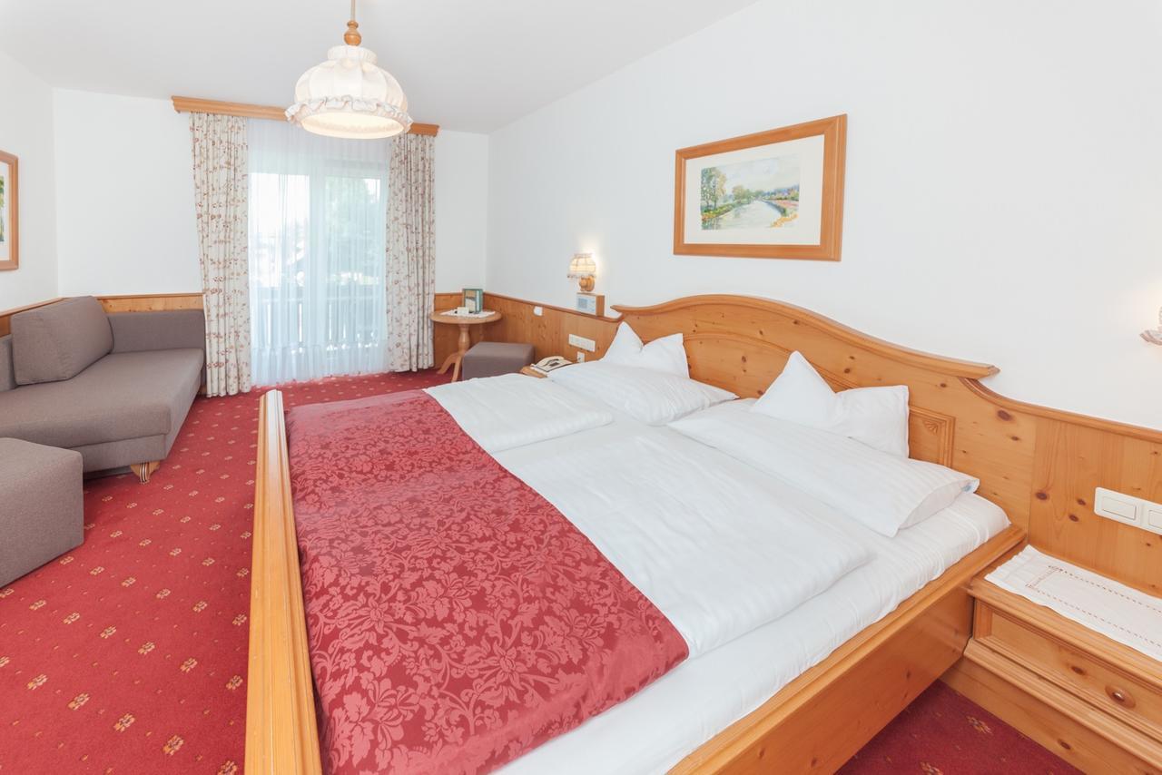Pension Oberjoerg Rattendorf Buitenkant foto